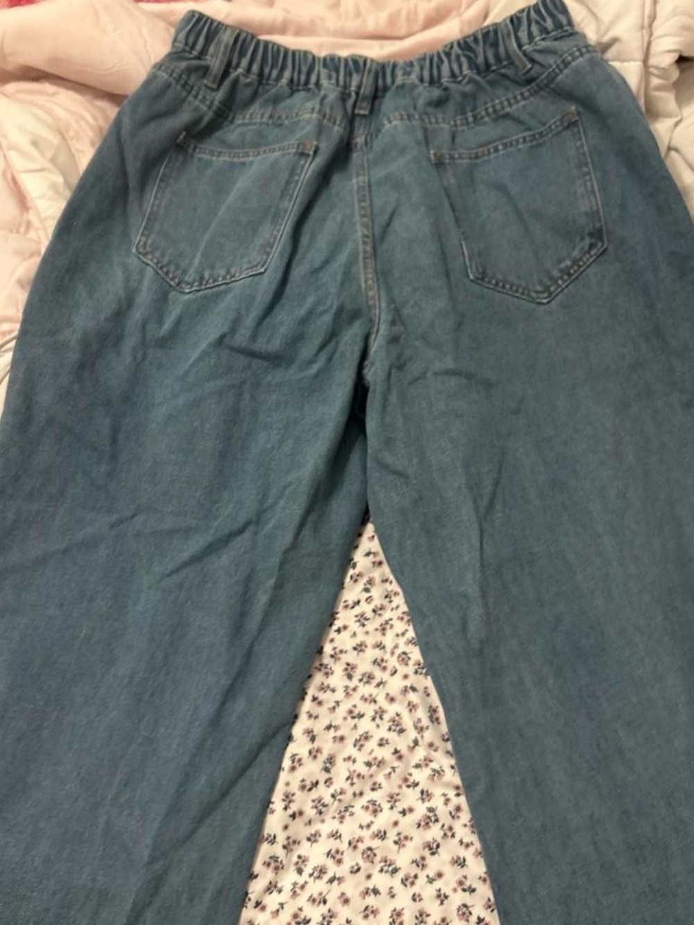 High-Rise Light Blue Women's Jeans with Elastic Waist